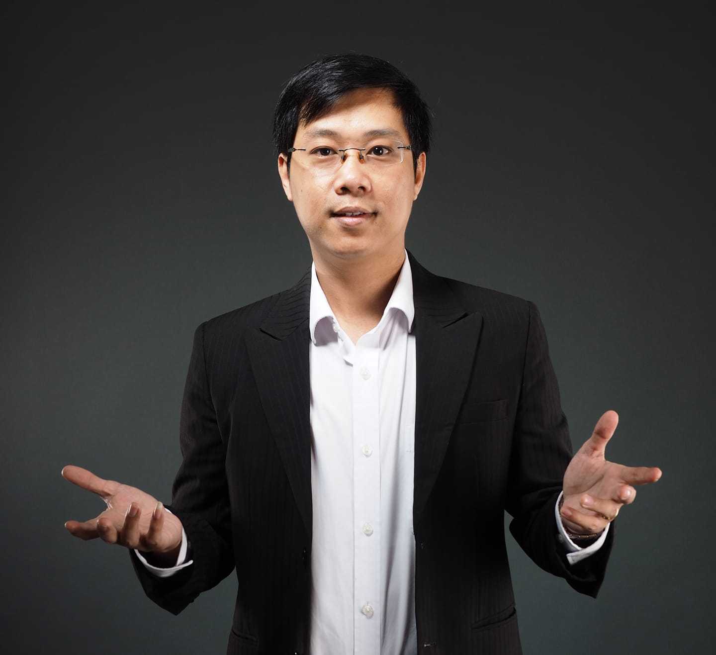 Đội ngũ
